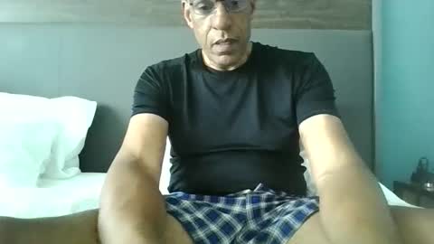 swimmerbod2495 online show from 16, 5, 2026