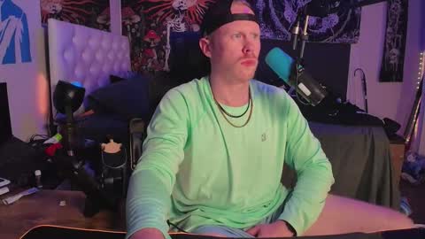 Snapshot of switchdean chatting on 21, 10, 2025 Switch online show from 21, 10, 2025