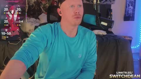 Snapshot of switchdean chatting on 21, 11, 2025 Switch online show from 21, 11, 2025