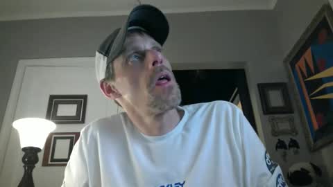 Snapshot of swontguy2025 chatting on 27, 2, 2025 swontguy2025 online show from 27, 2, 2025