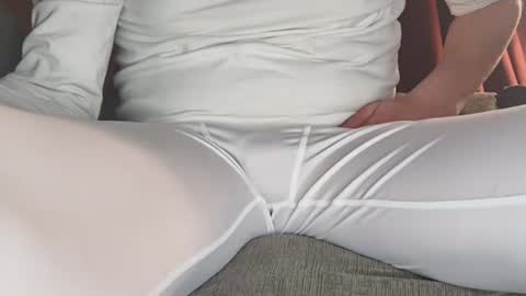 Snapshot of swontguy2025 chatting on 2, 3, 2025 swontguy2025 online show from 2, 3, 2025