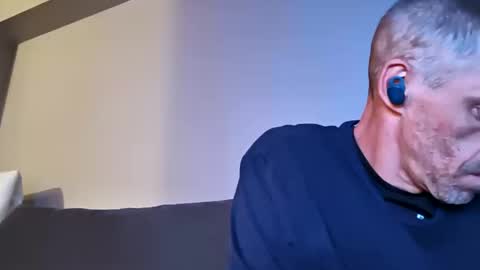 Snapshot of swontguy2025 chatting on 10, 10, 2025 swontguy2025 online show from 10, 10, 2025