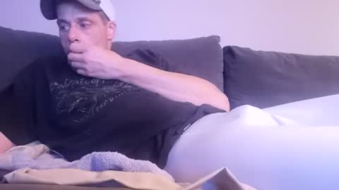 Snapshot of swontguy2025 chatting on 18, 6, 2026 swontguy2025 online show from 18, 6, 2026