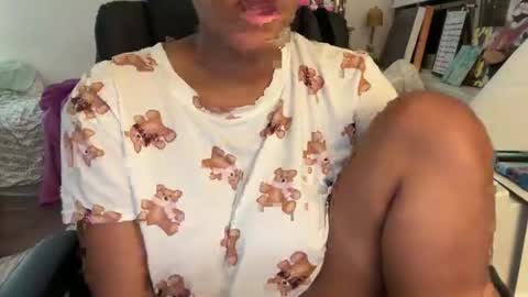 SxckADelilah online show from 17, 10, 2025