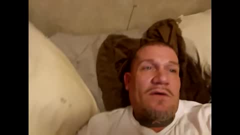 Snapshot of sydeswype7 chatting on 17, 12, 2025 sydeswype7 online show from 17, 12, 2025