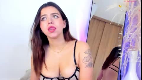 Call me Daian  Independient model online show from 2, 2, 2026