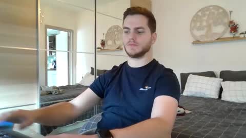 syl092 online show from 14, 1, 2025