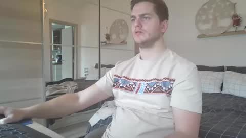 syl092 online show from 5, 2, 2025