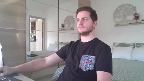 syl092 online show from 23, 2, 2025