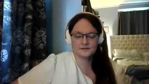 Snapshot of sylviexxxfun chatting on 1, 6, 2026 sylviexxxfun online show from 1, 6, 2026