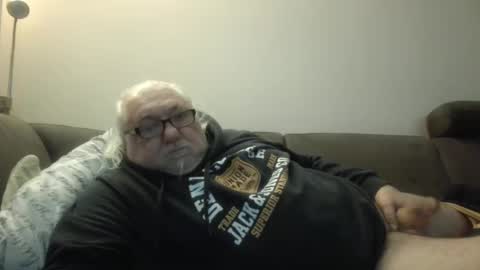 synek65 online show from 1, 1, 2025