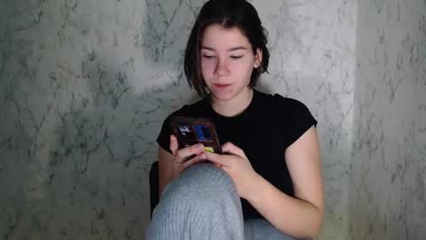 SyrenDixon online show from 27, 11, 2025