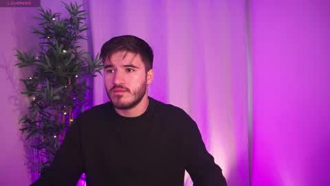 t0ny_wylie online show from 3, 11, 2025