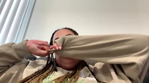 t_princess_t online show from 17, 12, 2024