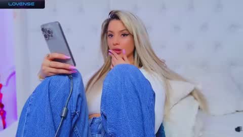 Snapshot of taahiraarabian chatting on 18, 2, 2025 Arianna online show from 18, 2, 2025