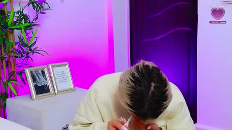 Snapshot of taahiraarabian chatting on 25, 9, 2025 Arianna online show from 25, 9, 2025