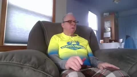 tacrunner66_ online show from 13, 2, 2025