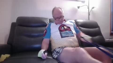 tacrunner66_ online show from 20, 2, 2025