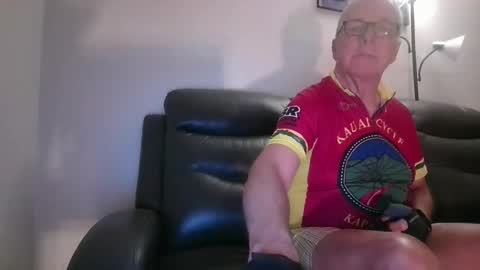 tacrunner66_ online show from 30, 10, 2025