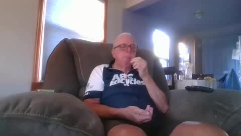 Snapshot of tacrunner66_ chatting on 4, 6, 2026 tacrunner66_ online show from 4, 6, 2026