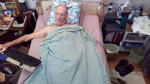 Snapshot of tad58pole chatting on 10, 5, 2026 Tad Pole online show from 10, 5, 2026