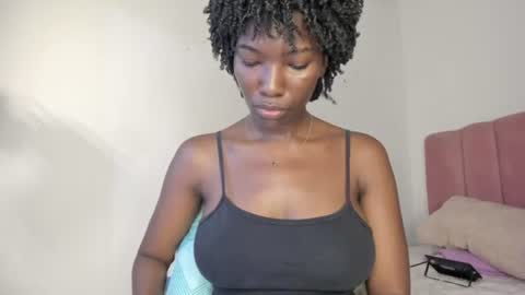 Snapshot of tahira_21 chatting on 6, 7, 2026 Tahira online show from 6, 7, 2026