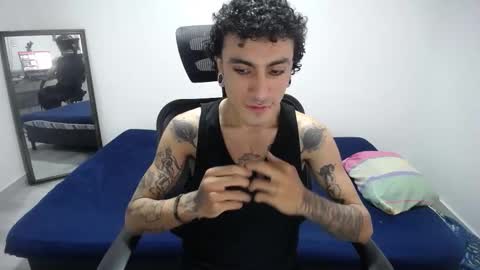 Luis Independent Model online show from 19, 3, 2026