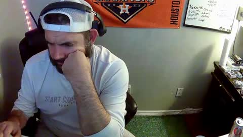 TaintNuzzler online show from 9, 9, 2025