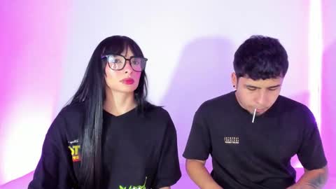 Snapshot of tainy_n_harley chatting on 26, 10, 2025 Liam and Juli online show from 26, 10, 2025