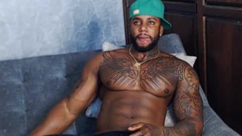 Tairon Tucke online show from 8, 1, 2025