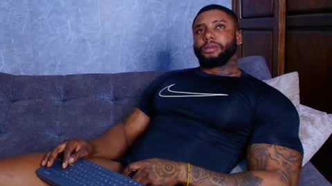 Tairon Tucke online show from 26, 2, 2025