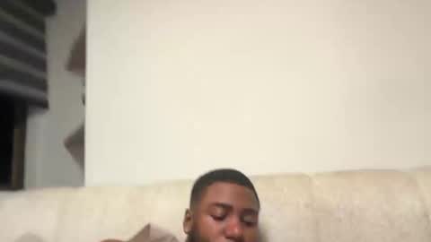 Tairon Tucke online show from 5, 3, 2026