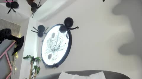 taisha online show from 17, 10, 2025