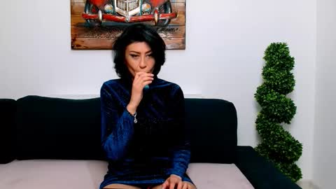 Taissa1 online show from 7, 10, 2025