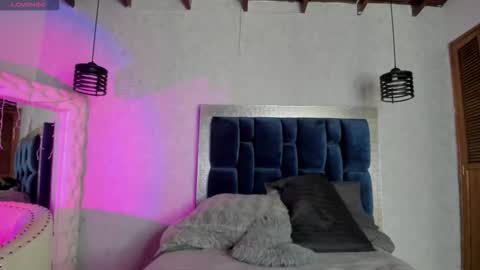 Taissa online show from 19, 12, 2025