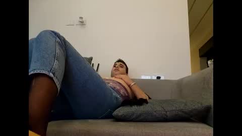 Snapshot of talacros chatting on 18, 2, 2025 Tala online show from 18, 2, 2025