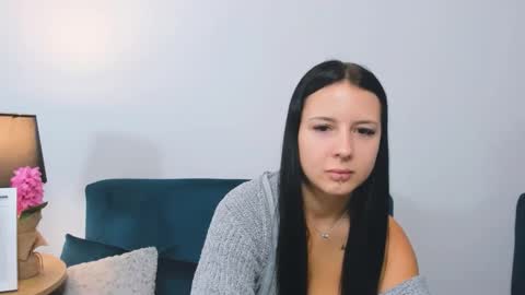 taliasensitive online show from 17, 9, 2025