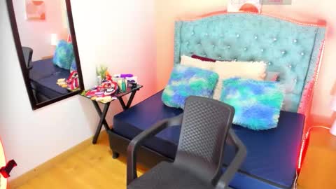 Snapshot of taliaskyx21 chatting on 28, 4, 2026 Talia Sky online show from 28, 4, 2026