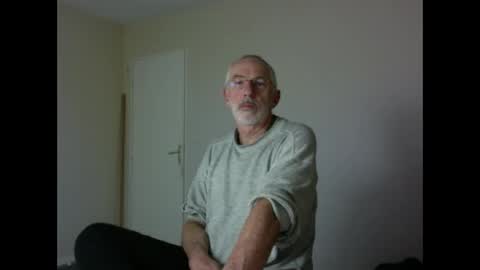 Jack Pierrot online show from 14, 10, 2025