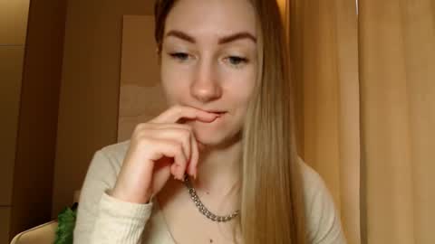  Kira  online show from 16, 1, 2025