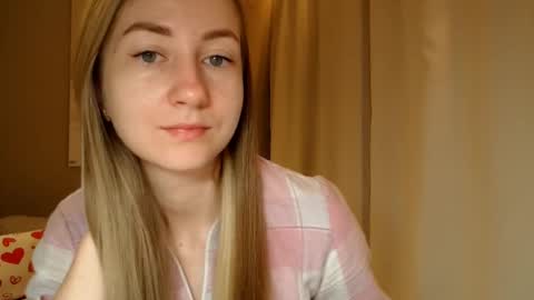  Kira  online show from 3, 3, 2025