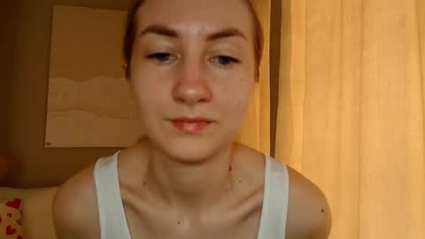  Kira  online show from 6, 3, 2025