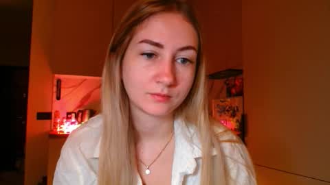  Kira  online show from 3, 2, 2026