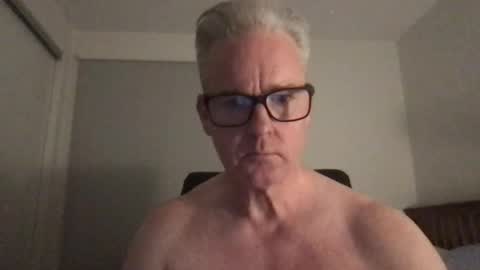 Snapshot of tallandfit000 chatting on 8, 12, 2024 tallandfit000 online show from 8, 12, 2024