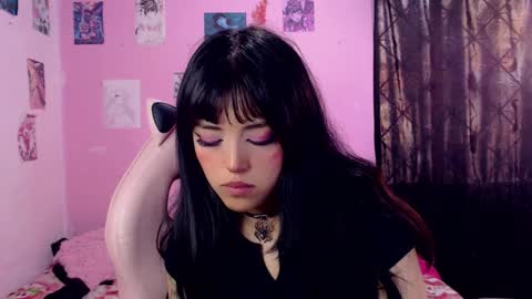 Alejandra Independent model online show from 3, 2, 2025