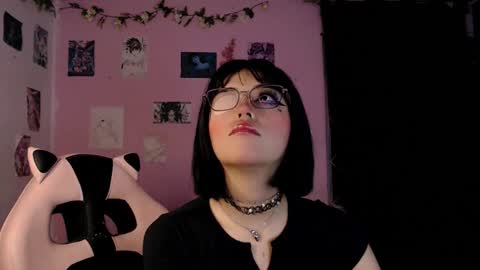 Alejandra Independent model online show from 7, 3, 2025