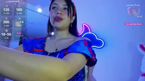 Snapshot of tamara_marquez chatting on 31, 10, 2025 SOFIA online show from 31, 10, 2025