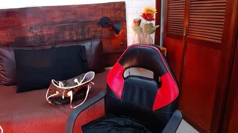    online show from 31, 12, 2024