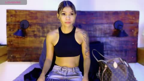    online show from 9, 4, 2026