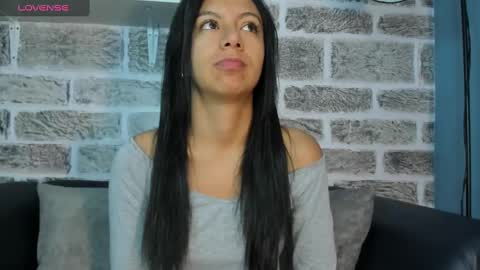 Snapshot of tamaraakins chatting on 24, 1, 2025 Tamy online show from 24, 1, 2025